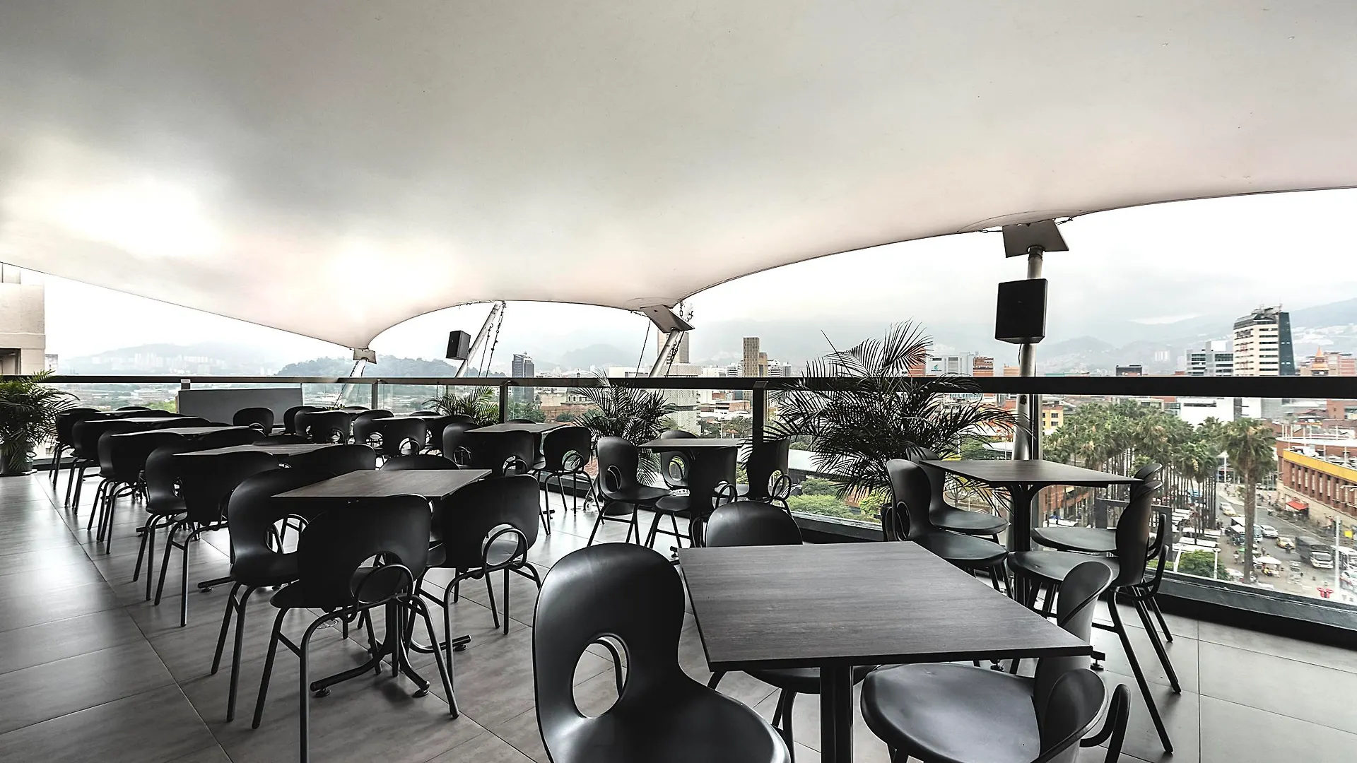 Hotel 47 Medellin Center