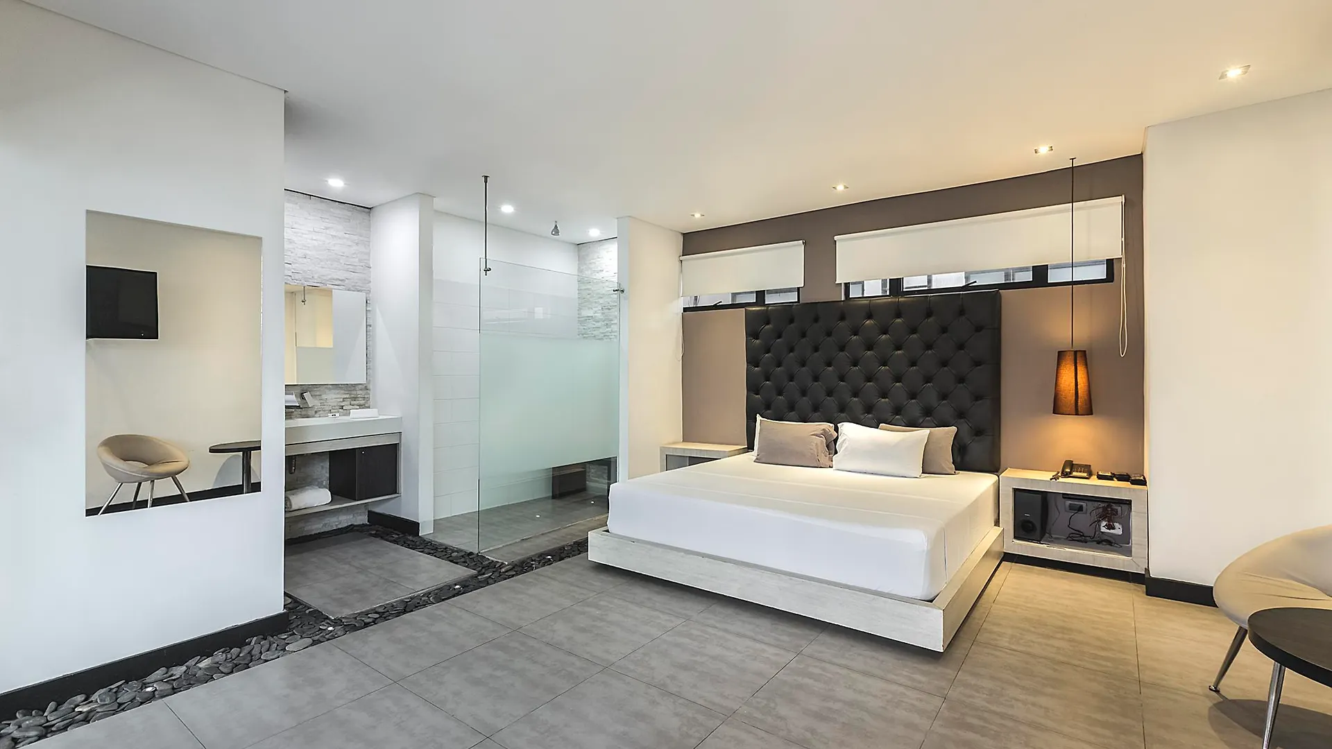 Hotel 47 Medellin Center 3*,