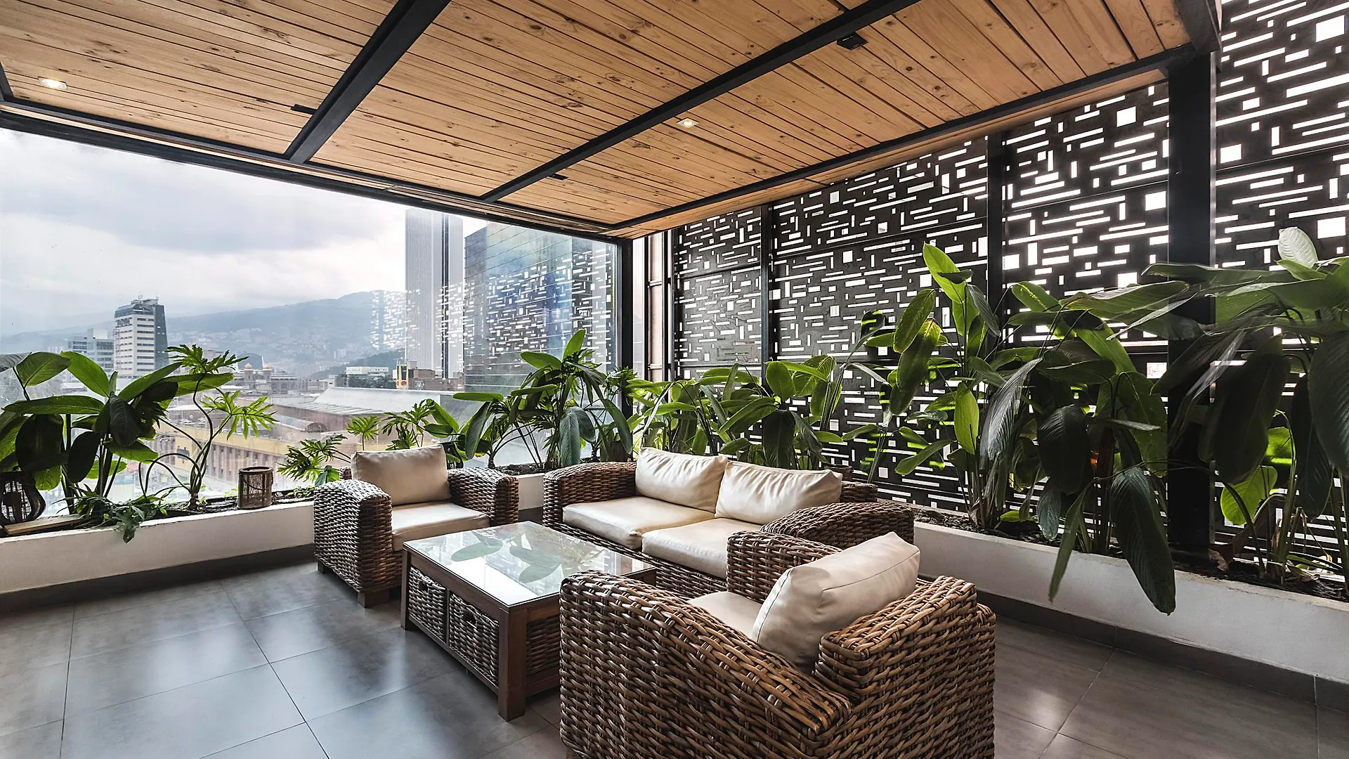 Hotel 47 Medellin Center