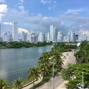 Con Hermosa Vista Y Cerca De Playas Apartamento Cartagena