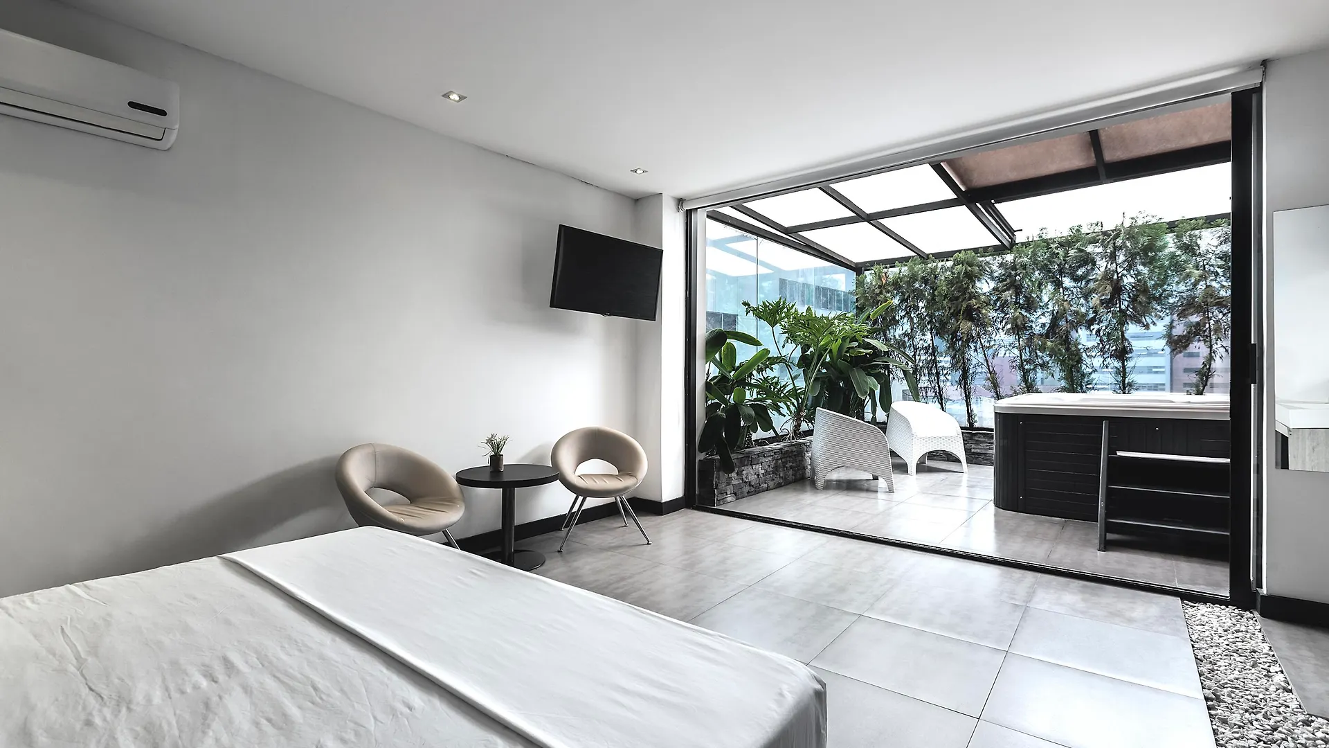 Hotel 47 Medellin Center