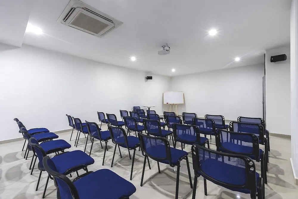 Hotel 47 Medellin Center