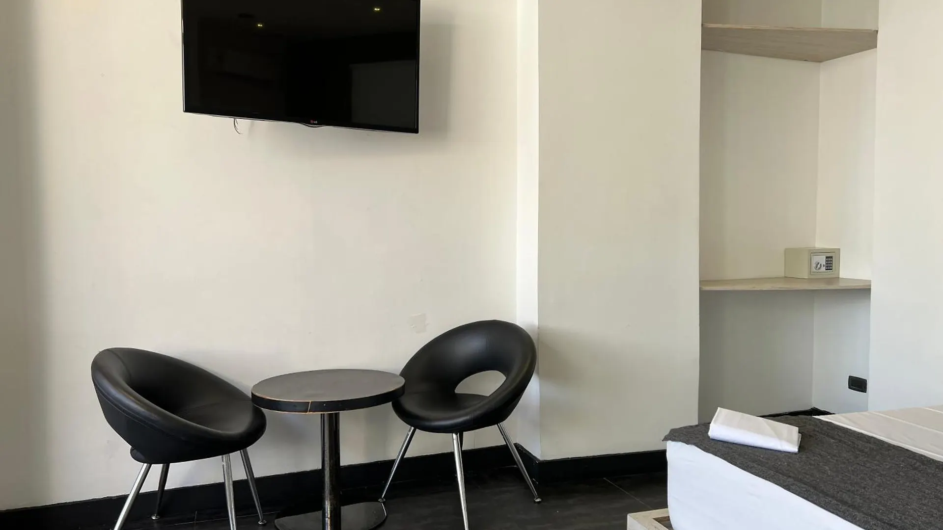 Hotel 47 Medellin Center