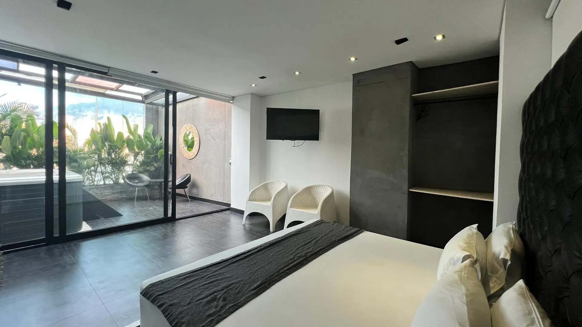 Hotel 47 Medellin Center