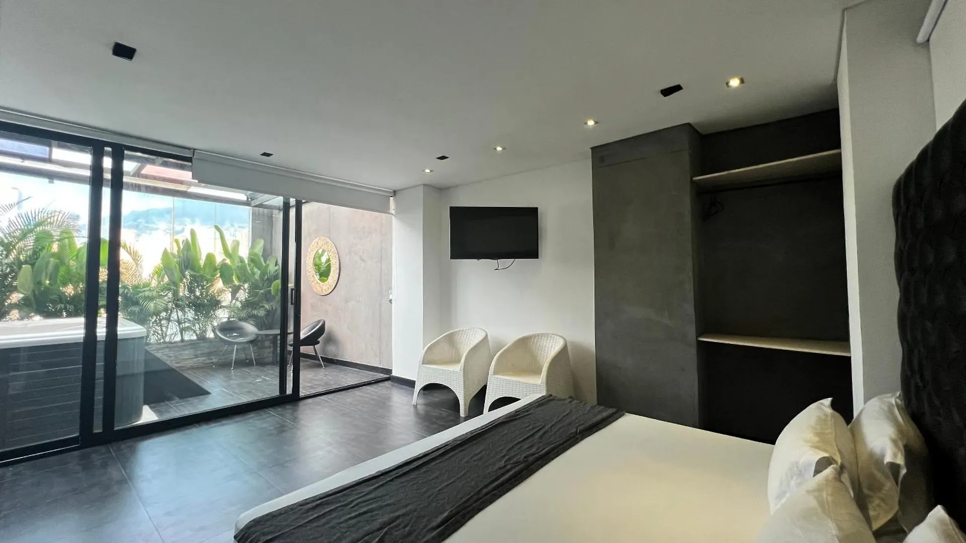Hotel 47 Medellin Center