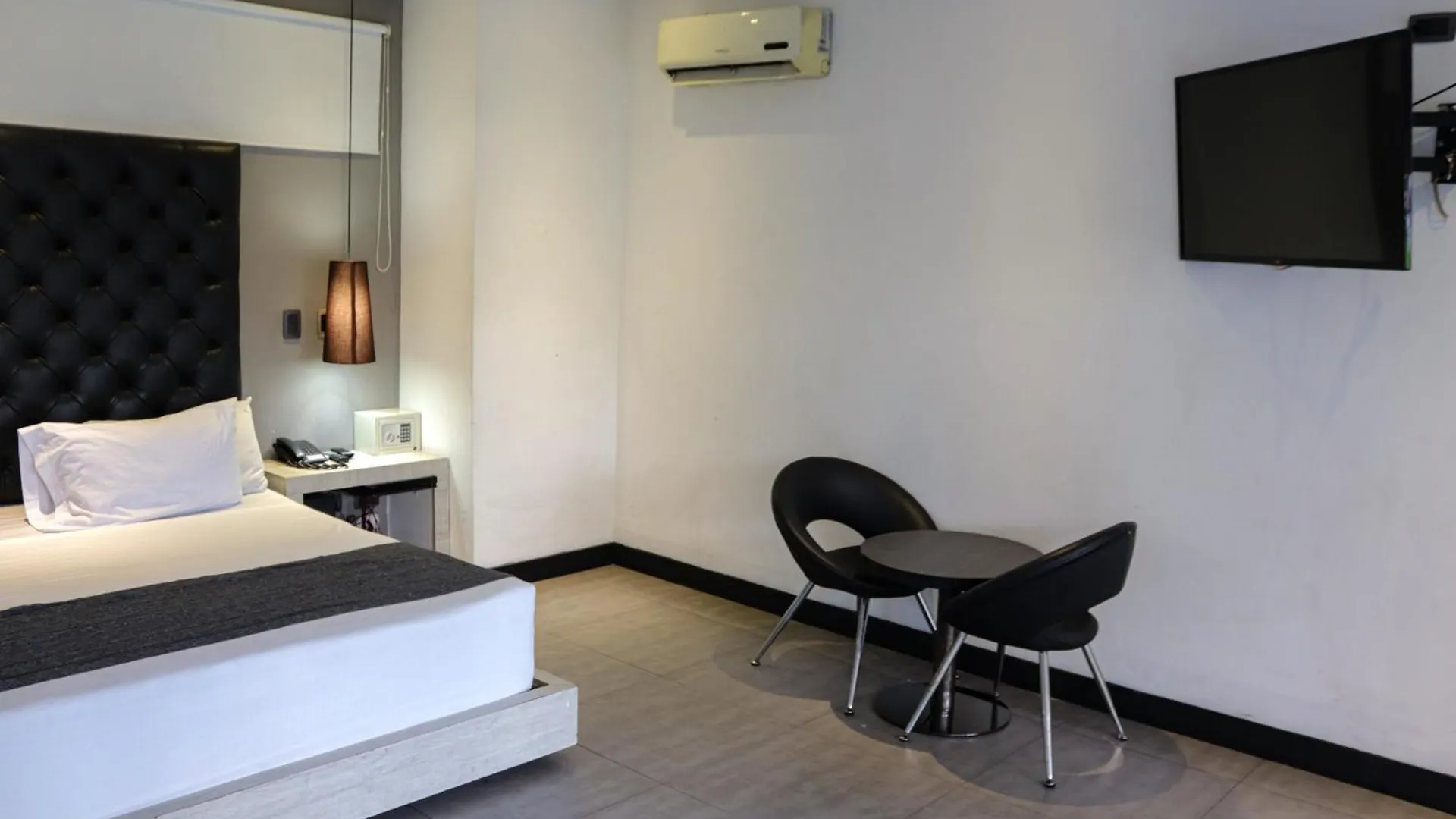 Hotel 47 Medellin Center