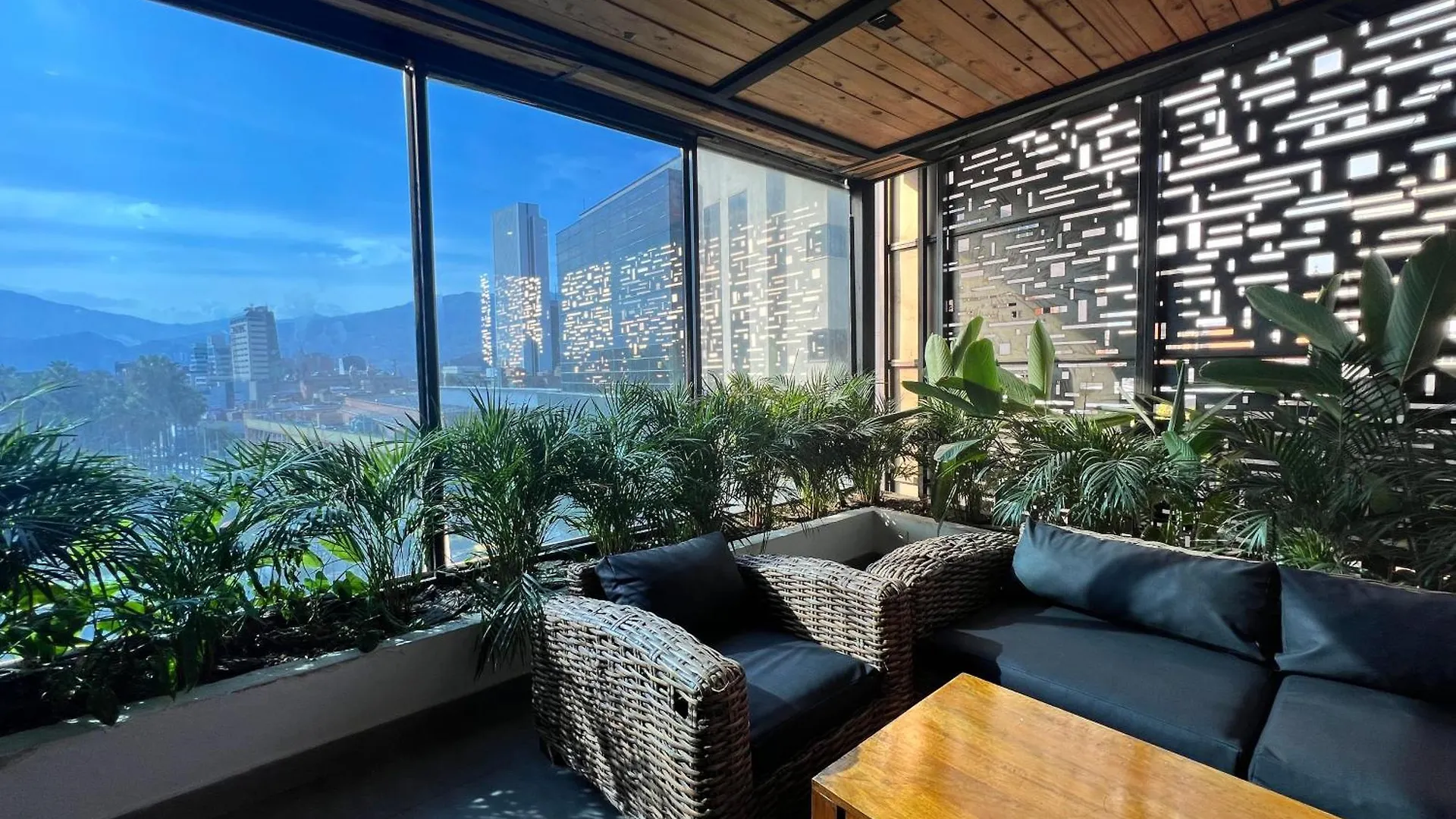 Hotel 47 Medellin Center