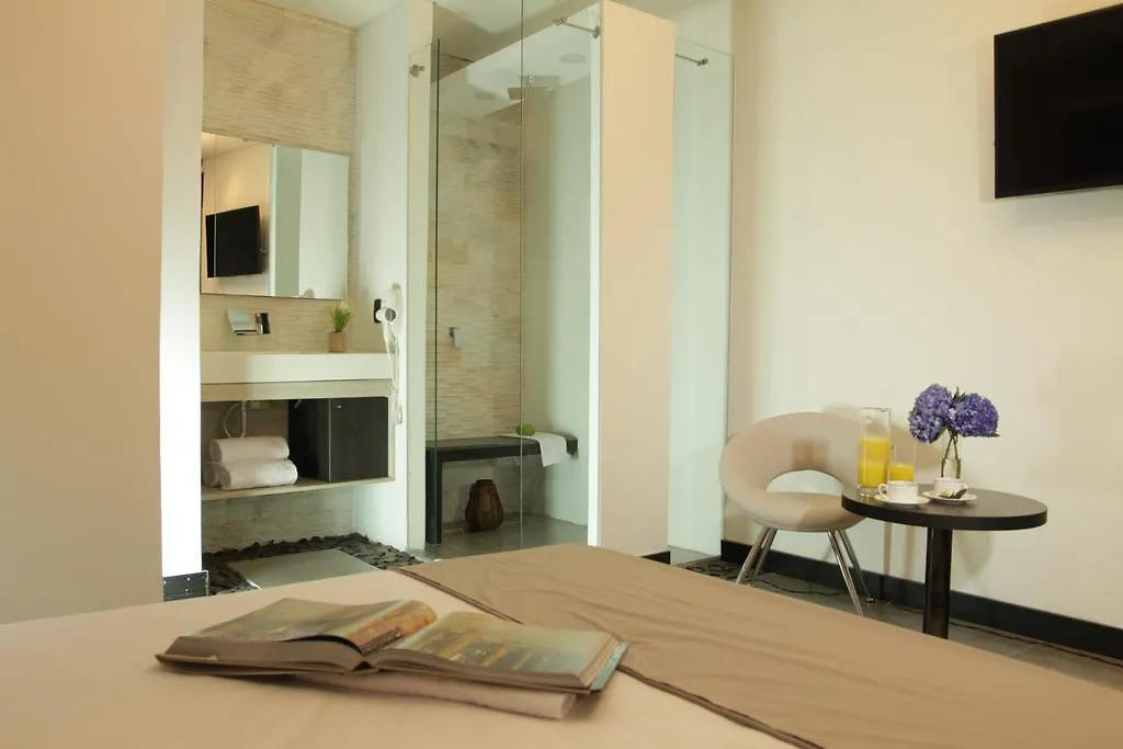 Hotel 47 Medellin Center