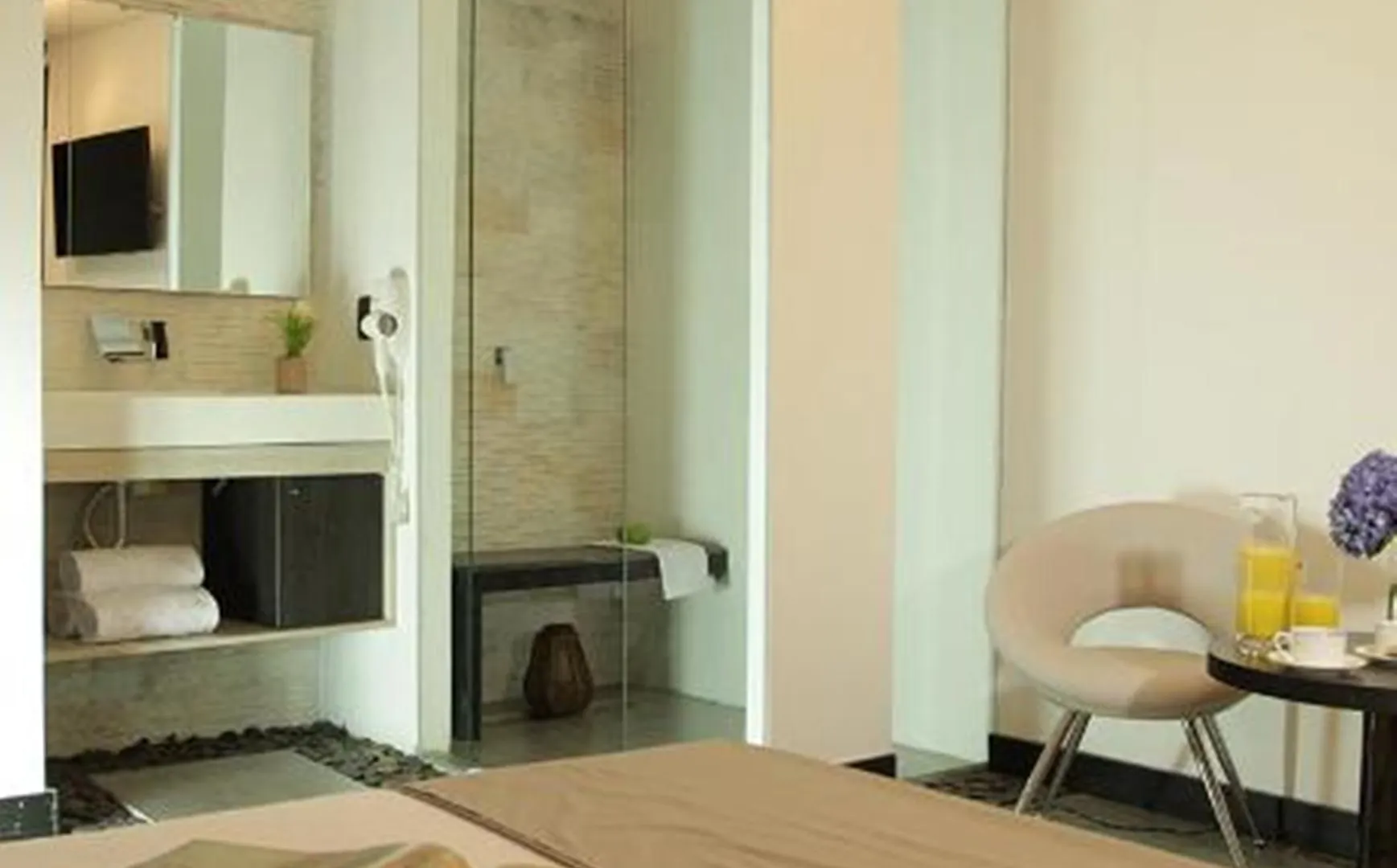 Hotel 47 Medellin Center 3*,